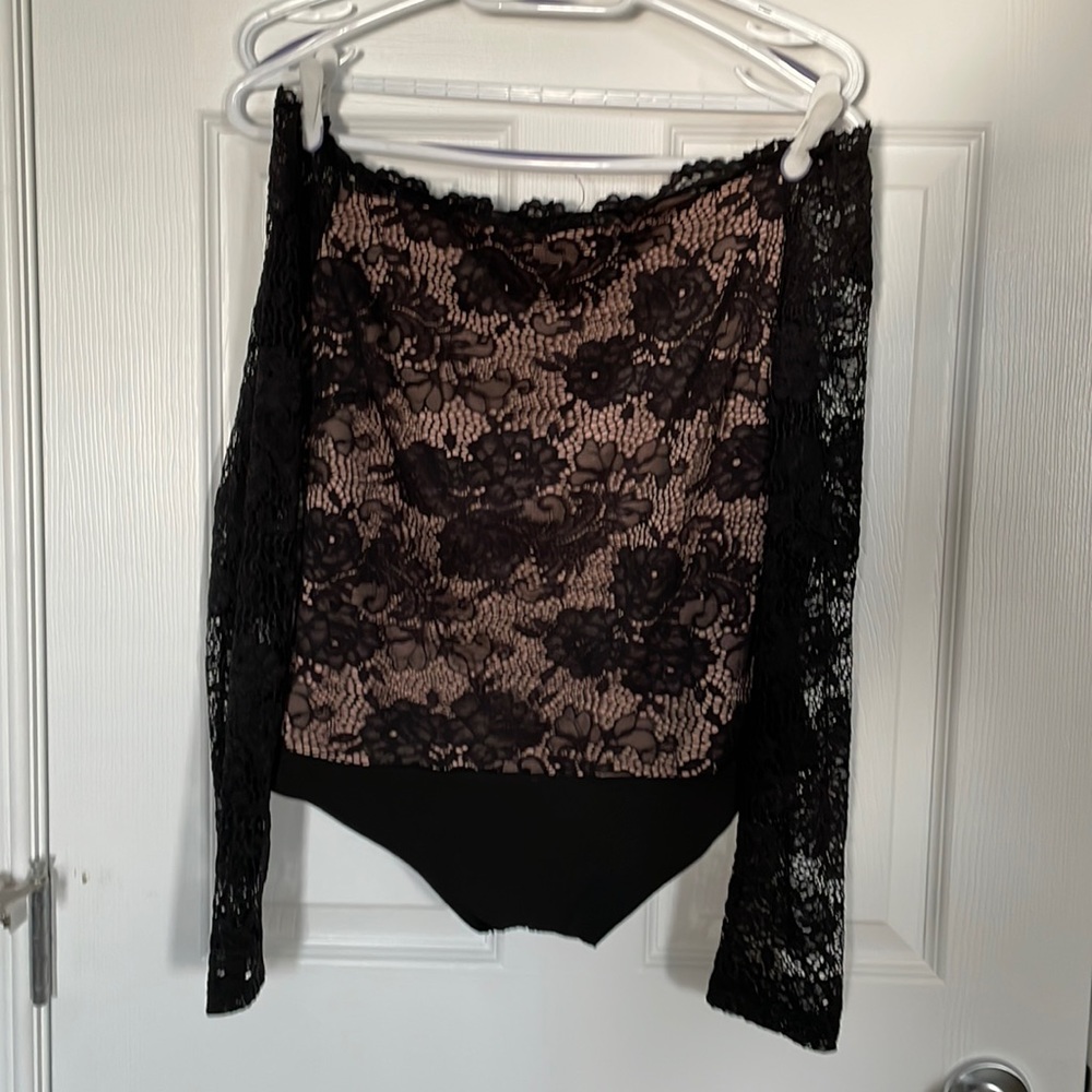 Dynamite off the shoulder black lace bodysuit
